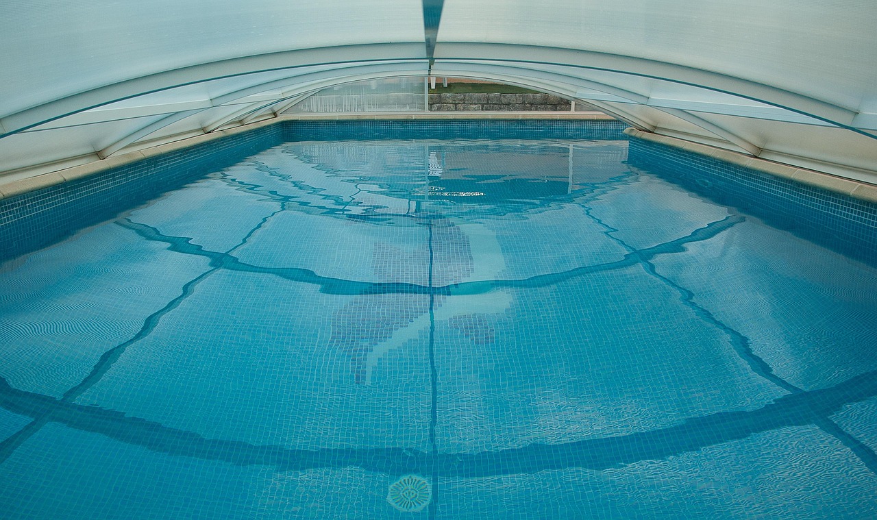 Pool builders in Cape Coral, FL